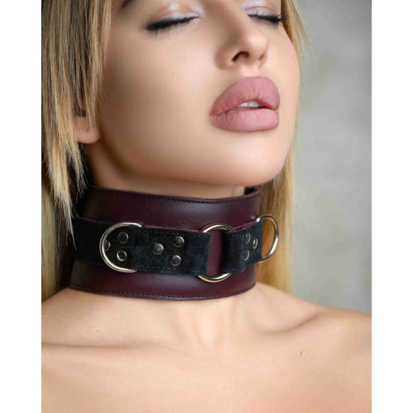 Бордовый ошейник Maroon Collar On The Strap